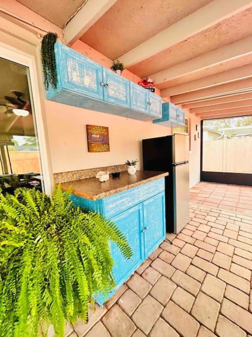 Vintage Family Scape + Heated Pool&Discount Villa Тампа Екстериор снимка