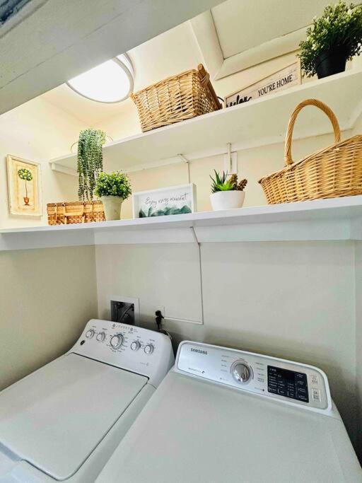 Vintage Family Scape + Heated Pool&Discount Villa Тампа Екстериор снимка